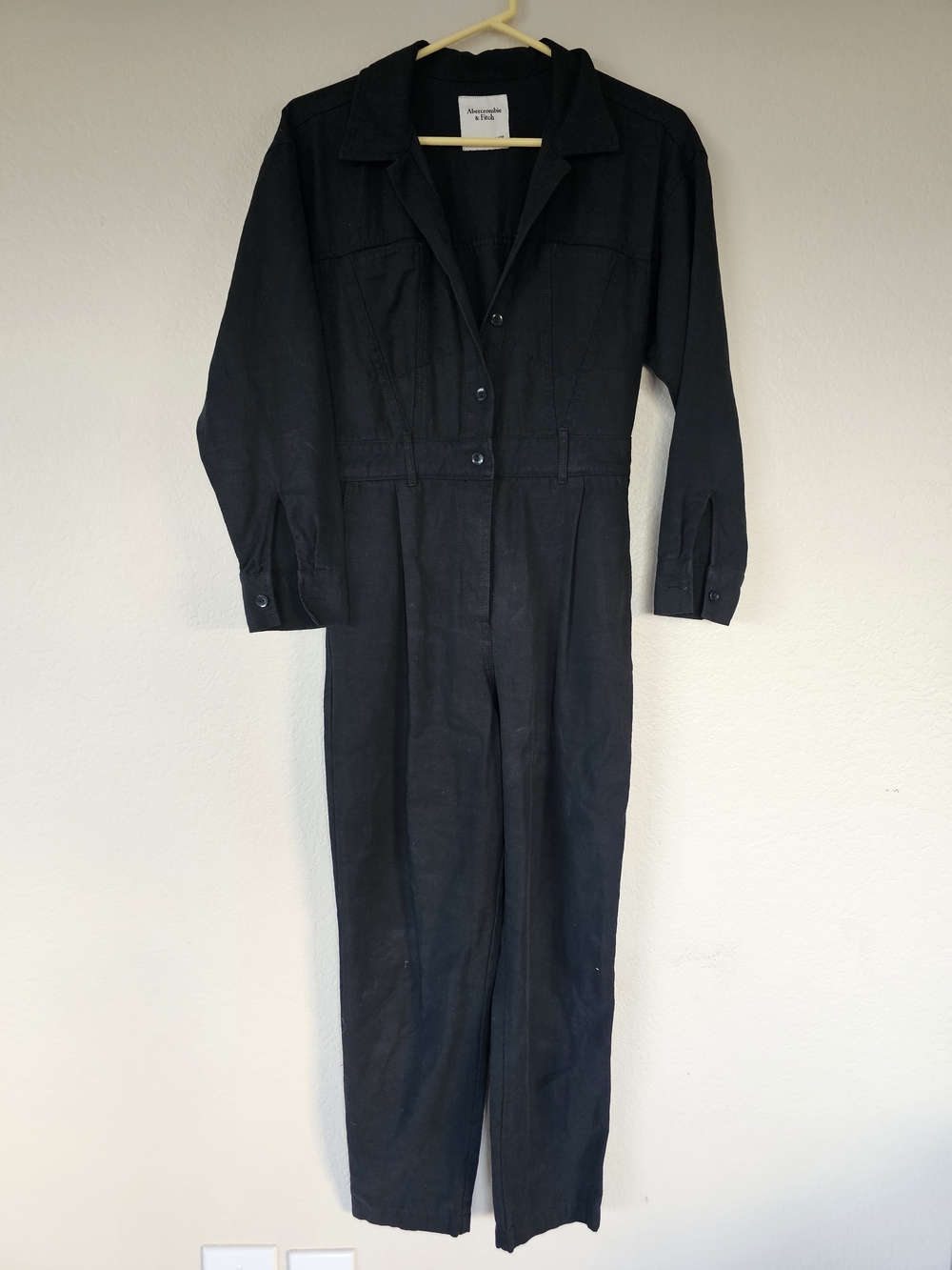 Abercrombie & Fitch Black Long-Sleeve Utility Jumpsuit